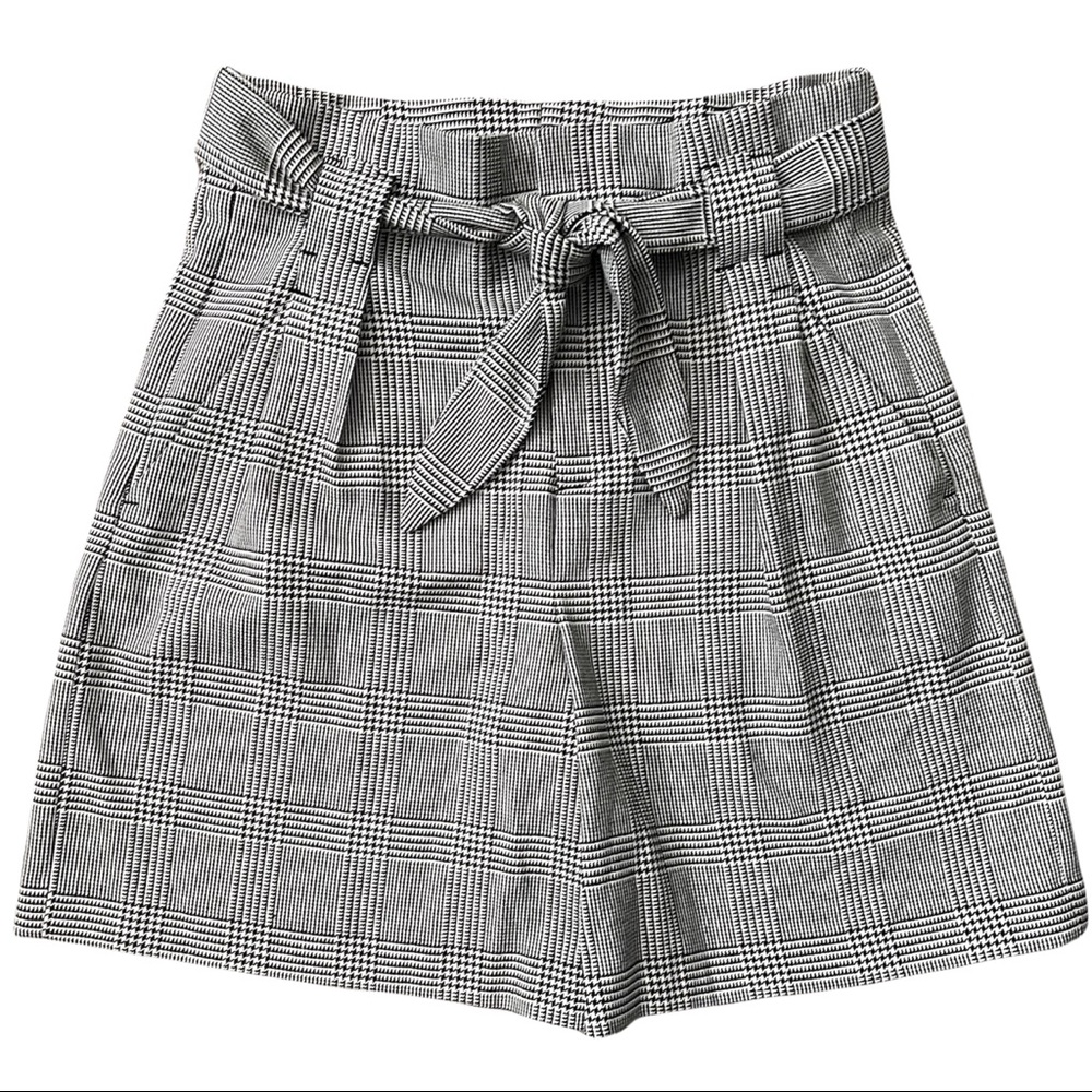 Zara Black & White Plaid High Waisted Shorts, Size M